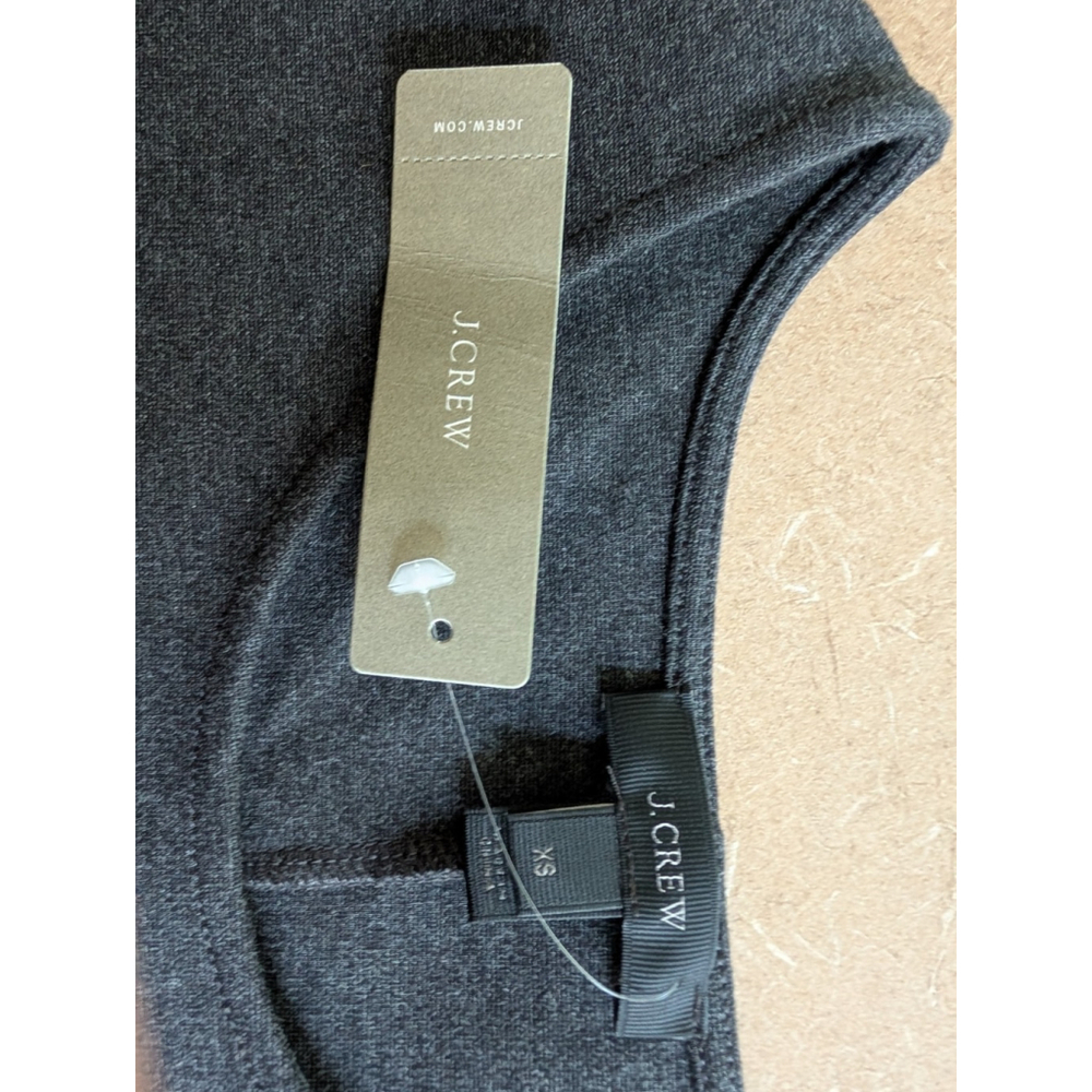 NEW J Crew Ponte Knit Charcoal Gray Peplum Short Sleeve Top Size XS Versatile - Picture 6 of 8
